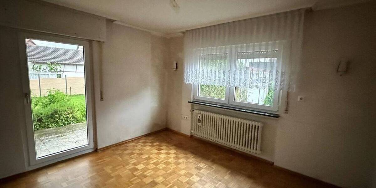 Mehrfamilienhaus, Wohnhaus Bietigheim - 6 Zimmer, 146 m&sup2;, 480.000&euro; | Angebot:26596519