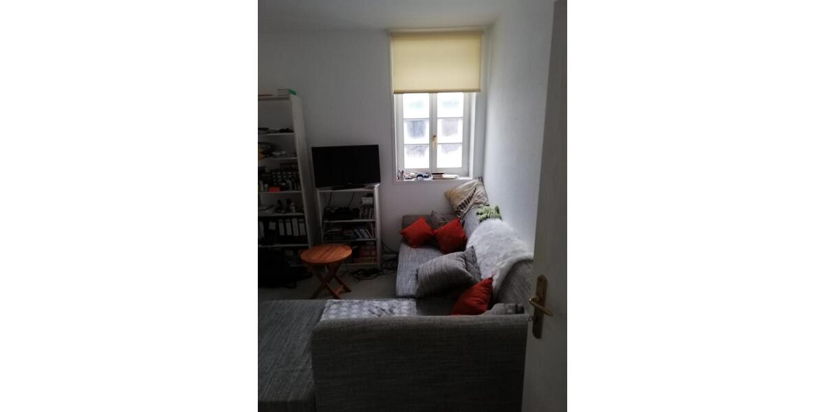 Etagenwohnung Linden - 3 Zimmer, 89 m&sup2;, 850&euro; | Angebot:26397980