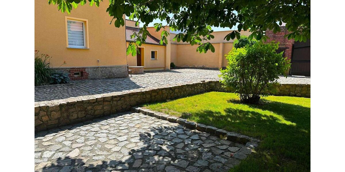 Einfamilienhaus Schkeuditz - 3 Zimmer, 124 m&sup2;, 1.302&euro; | Angebot:25945480