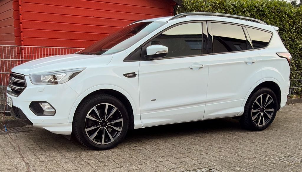 Ford Kuga 166.100 km 12.499 &euro; Münster 48157