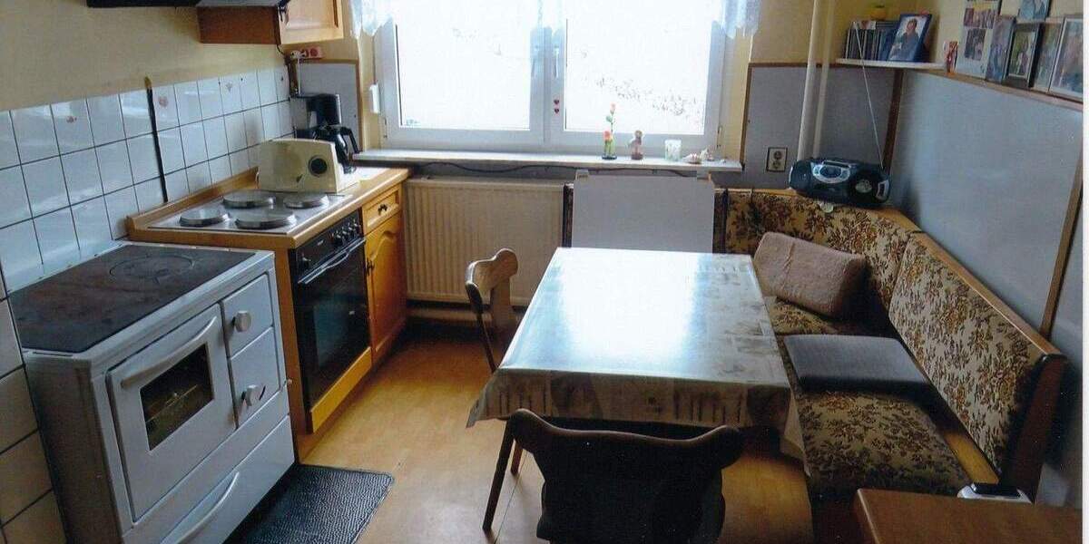 Einfamilienhaus Sachsenbrunn Stelzen - 6 Zimmer, 170 m&sup2;, 69.000&euro; | Angebot:25668296