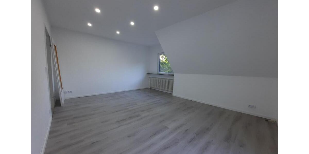 Maisonettenwohnung Mölln - 6 Zimmer, 130 m&sup2;, 1.600&euro; | Angebot:25286153