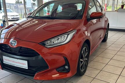 Toyota Yaris 8.522 km 22.990 &euro; Wittenberg 06886