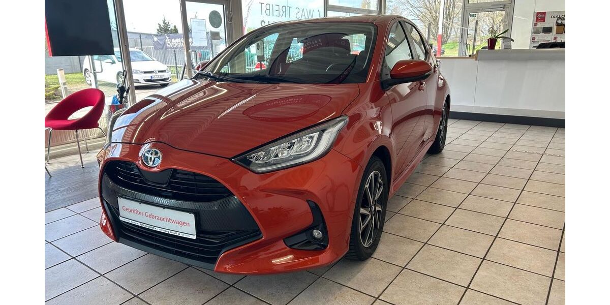 Toyota Yaris 8.522 km 22.990 &euro; Wittenberg 06886