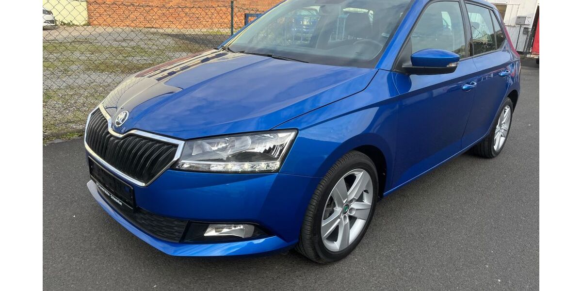 Skoda Fabia 54.354 km 11.990 &euro; Schweinfurt 97424