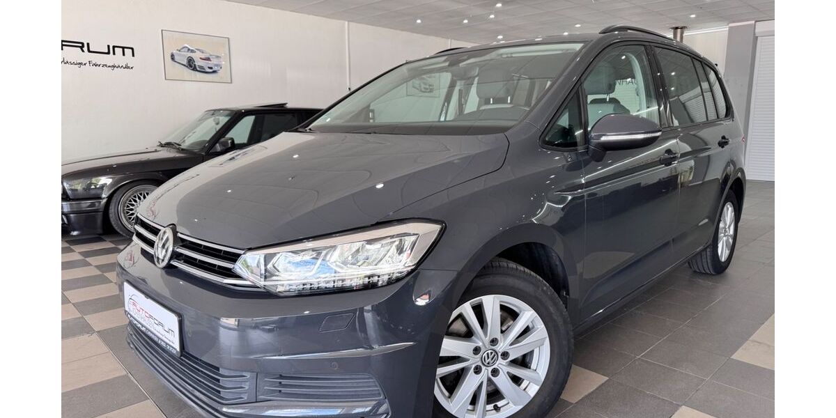 VW Touran 135.500 km 17.900 &euro; Ichenhausen 89335