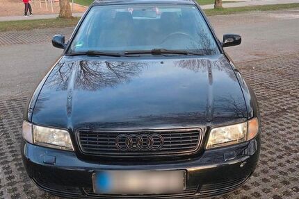 Audi A4 200.000 km 799 &euro; Calw 75365