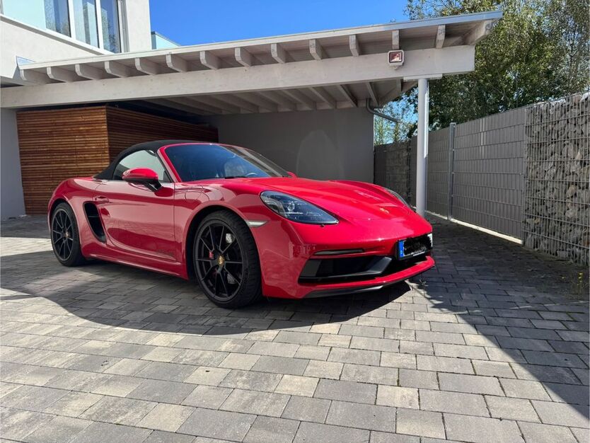 Porsche Boxster 21.000 km 88.900 € Trossenfurt 97514