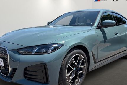 BMW i4 26.570 km 49.990 &euro; München 81827