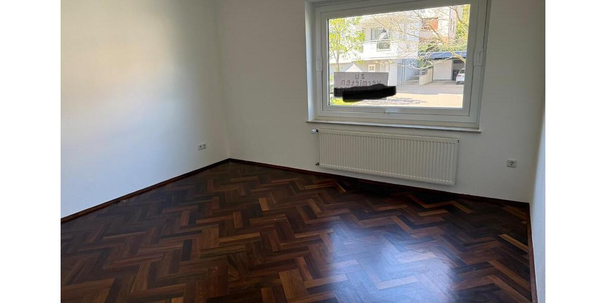 Etagenwohnung Bad Wildungen - 3 Zimmer, 100 m&sup2;, 750&euro; | Angebot:26393182