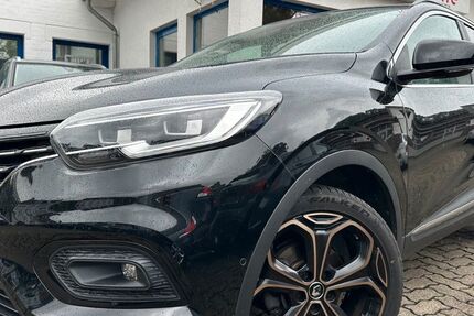 Renault Kadjar 88.000 km 13.749 &euro; Gummersbach (Zwischen Toom Markt und ATU) 51645