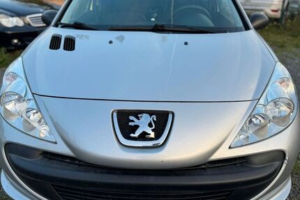 Peugeot 206 184.000 km 1.799 € Mechernich 53894
