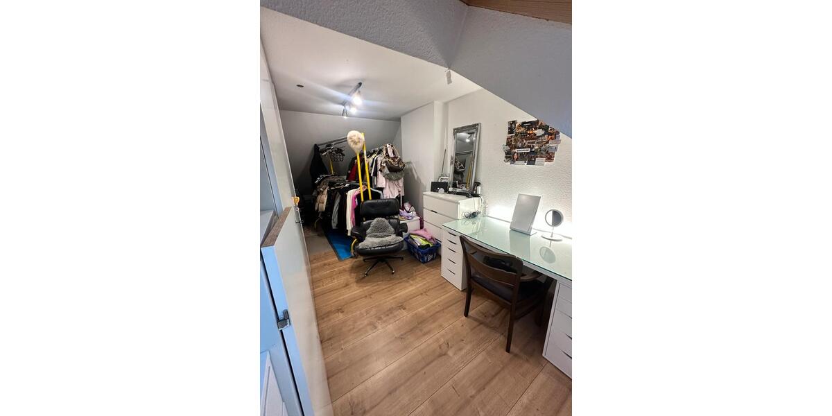 Etagenwohnung Dortmund Hombruch - 4 Zimmer, 85 m&sup2;, 340.000&euro; | Angebot:26126913