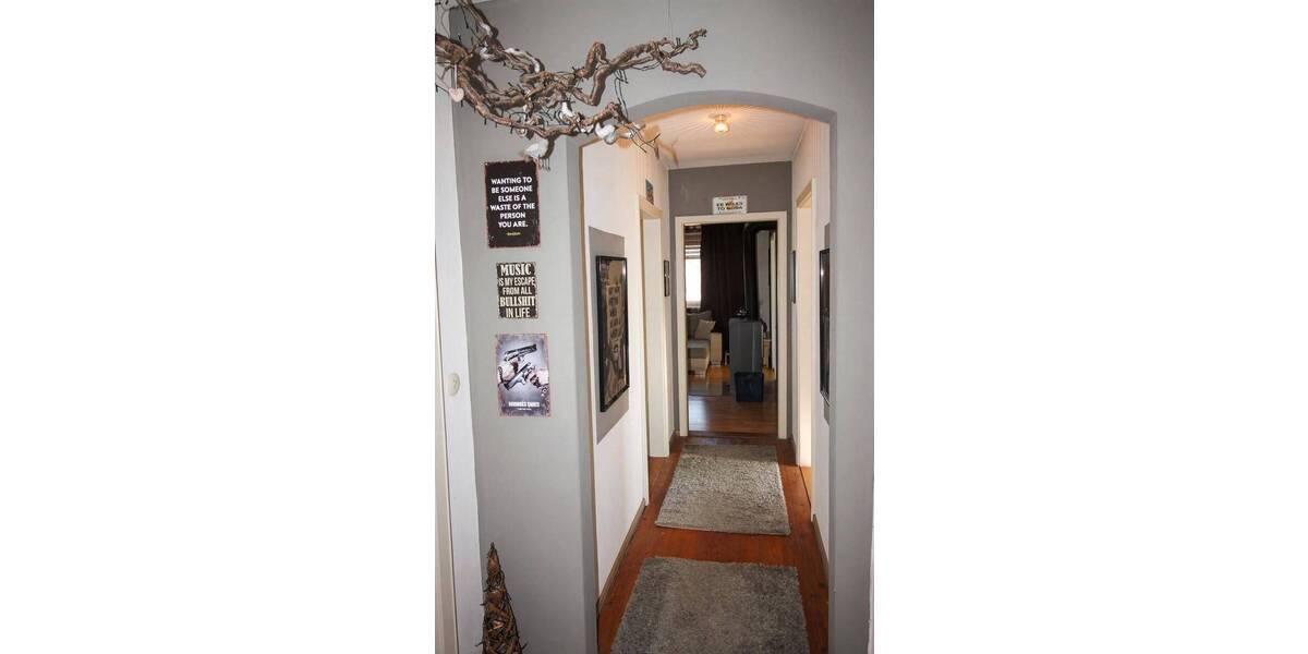 Mehrfamilienhaus, Wohnhaus Burgau - 8 Zimmer, 180 m&sup2;, 349.000&euro; | Angebot:26188200