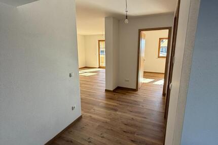 Wohnung Sankt Oswald-Riedlhütte Riedlhütte - 2 Zimmer, 68 m&sup2;, 613&euro; | Angebot:25440812