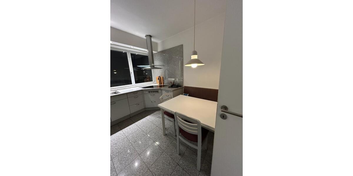 Einfamilienhaus Velbert - 4 Zimmer, 140 m&sup2;, 1.400&euro; | Angebot:24762438