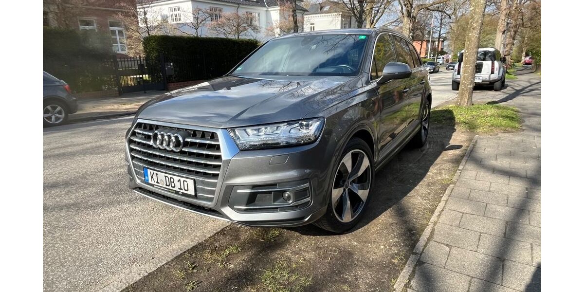 Audi Q7 140.000 km 29.900 &euro; Kiel 24105