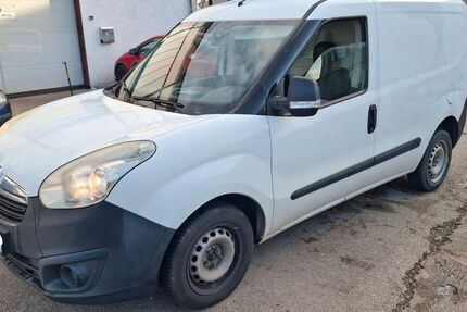 Opel Combo 141.000 km 1.999 &euro; Nürnberg 90441