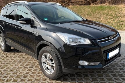Ford Kuga 149.000 km 7.900 &euro; Obernzell 94130
