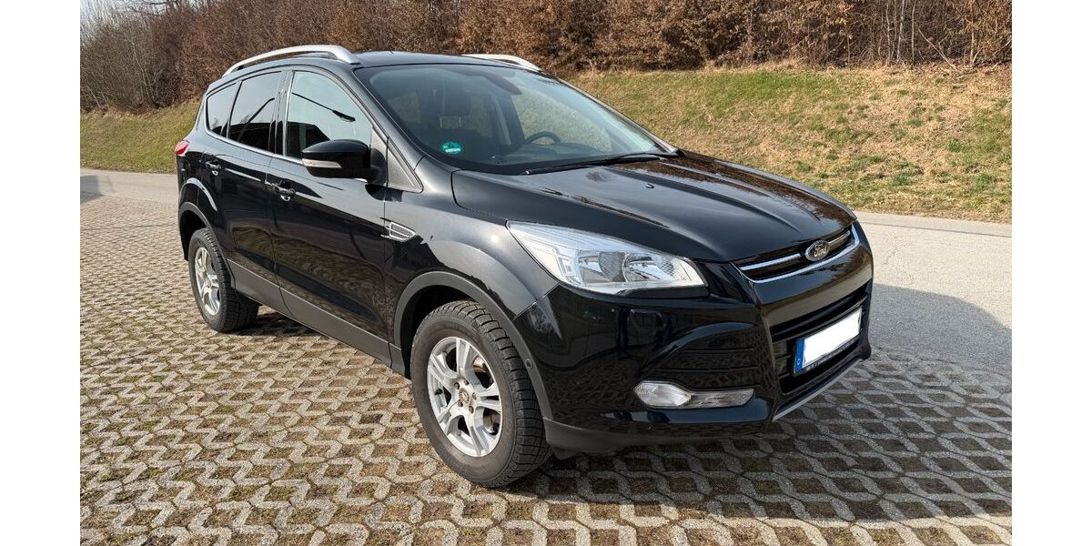 Ford Kuga 149.000 km 7.900 &euro; Obernzell 94130