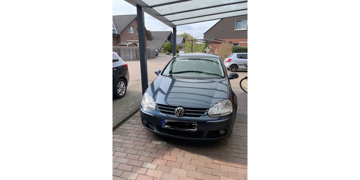 VW Golf 144.000 km 2.500 &euro; Hamminkeln 46499