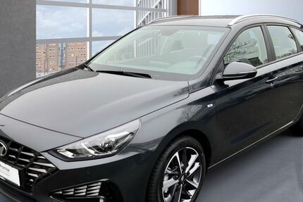 Hyundai i30 26.429 km 21.470 &euro; Hof 95030