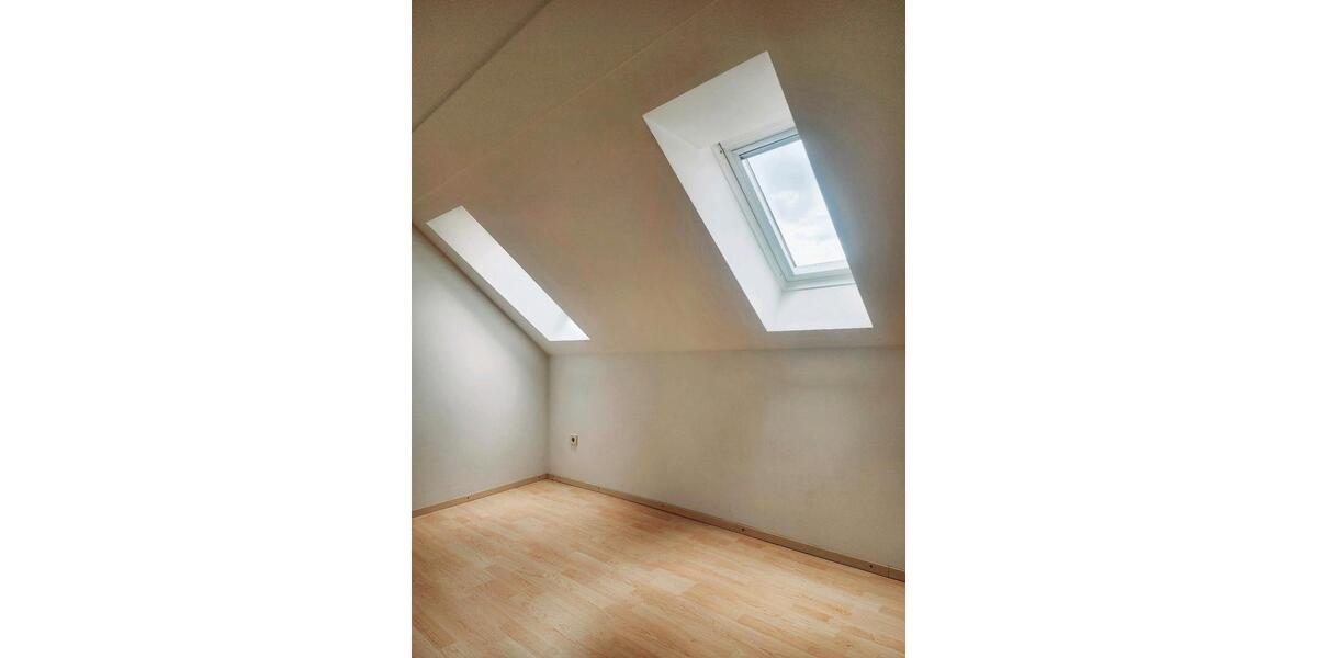 Dachgeschoßwohnung Pilsting - 2 Zimmer, 46 m&sup2;, 410&euro; | Angebot:26422264