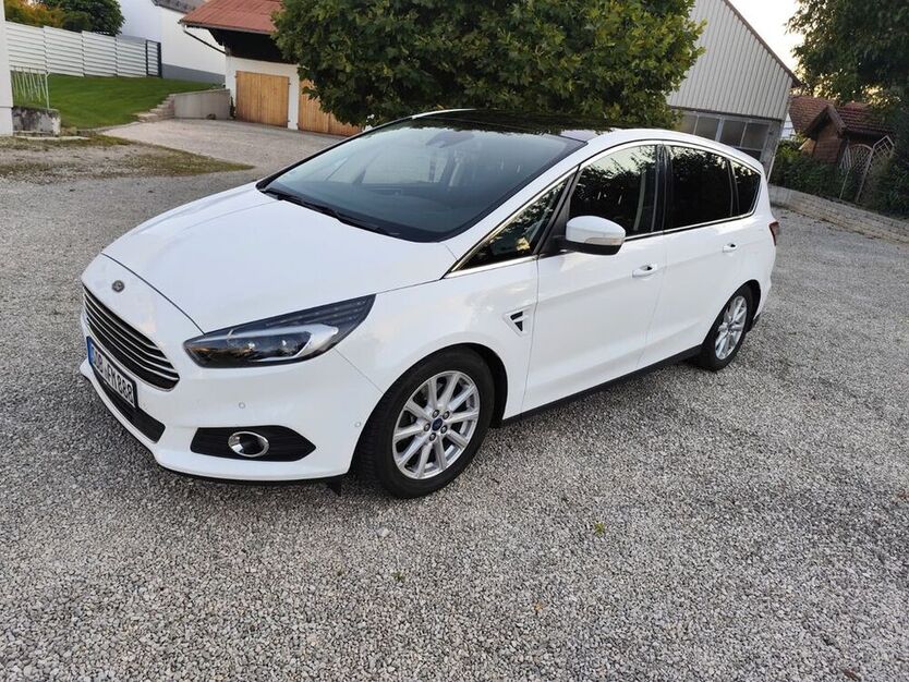 S-Max
