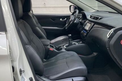 Nissan Qashqai 111.564 km 10.604 &euro; Bühl 77815