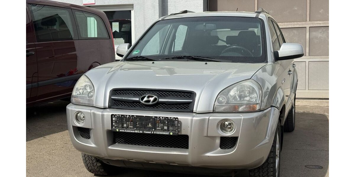 Hyundai TUCSON 198.300 km 2.999 &euro; Nörten-Hardenberg OT Angerstein 37176