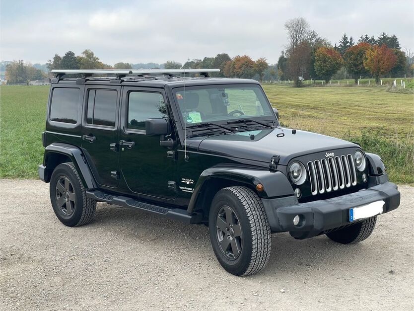 Jeep Wrangler 102.000 km 32.600 € Augsburg 86152