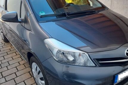 Toyota Yaris 143.000 km 4.800 &euro; Matzenbach 66909