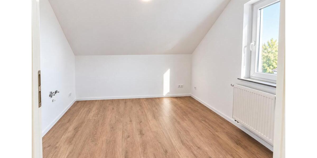 Dachgeschoßwohnung Bünde - 2 Zimmer, 42 m&sup2;, 460&euro; | Angebot:27618406