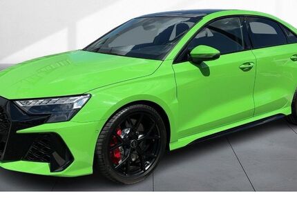 Audi RS3 1.566 km 74.890 &euro; Dresden 01169