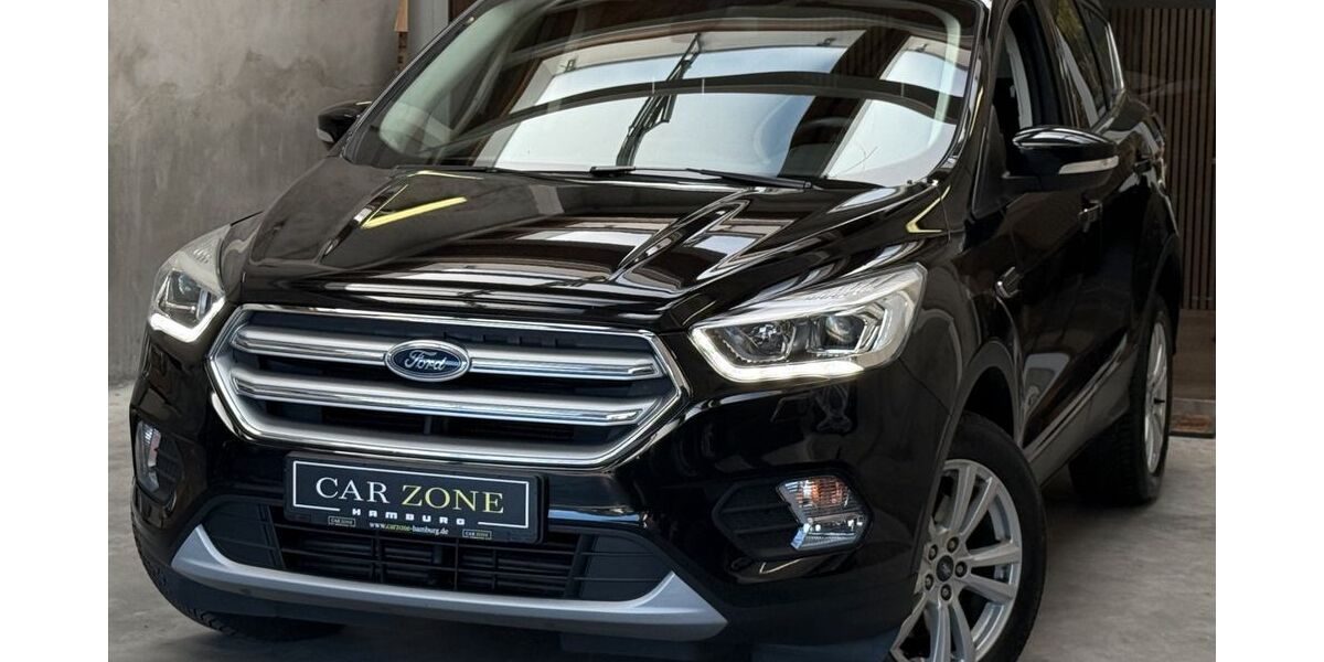Ford Kuga 118.243 km 12.990 &euro; Hamburg 20539