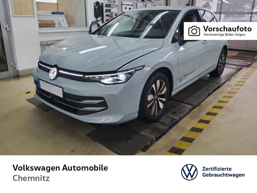 VW Golf 8.309 km 27.730 € Chemnitz 09113