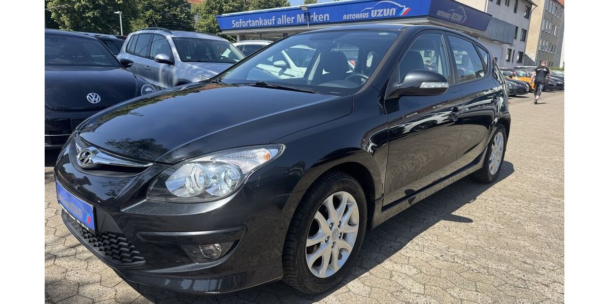 Hyundai i30 146.464 km 4.490 &euro; Hannover 30419