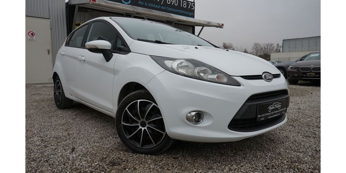 Ford Fiesta 93.864 km 5.950 &euro; München 81829