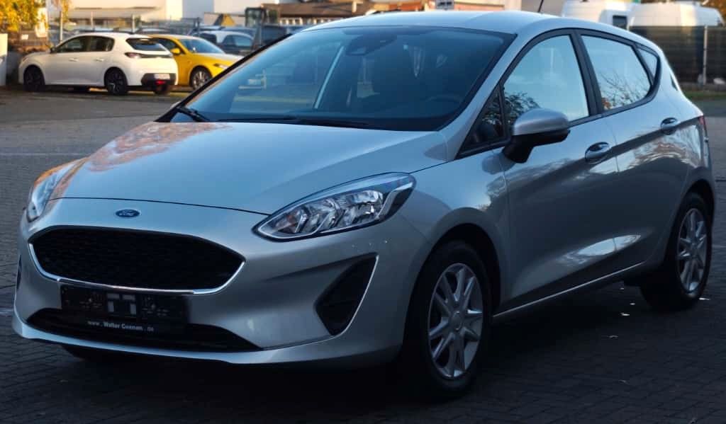 Ford Fiesta 14.900 km 9.899 &euro; Mönchengladbach 41066