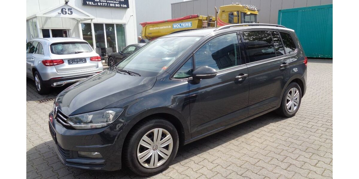 VW Touran 324.950 km 9.401 &euro; Warendorf 48231