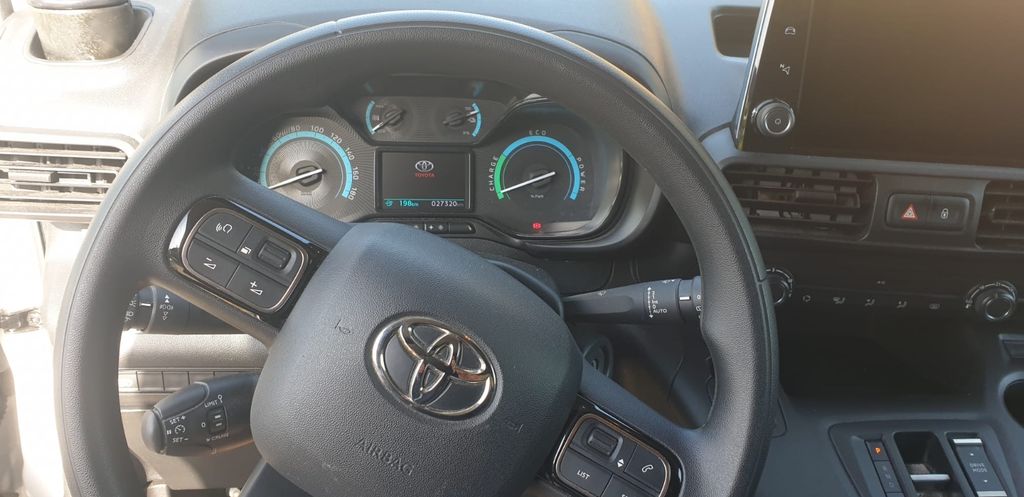 Toyota Proace City 27.000 km 21.900 &euro; Rödermark 63322
