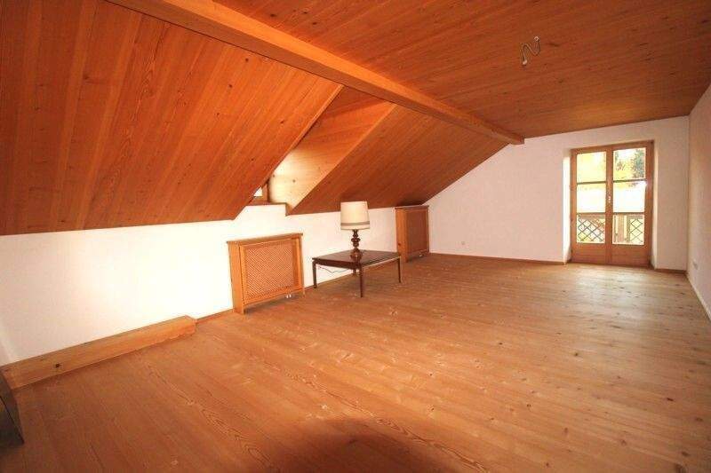 Einfamilienhaus Aystetten - 8 Zimmer, 250 m&sup2;, 2.850&euro; | Angebot:25226575