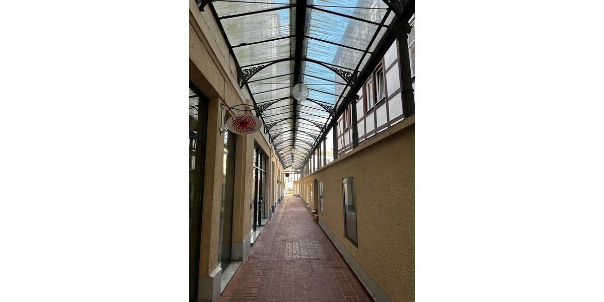 Exklusive 5-Zimmer-Wohnung am Markt in Gera inklusive Aufzug 5 zimmer