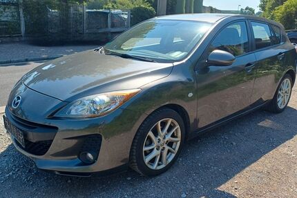 Mazda 3 224.000 km 3.200 &euro; Erfurt OT Johannesvorstadt 99086