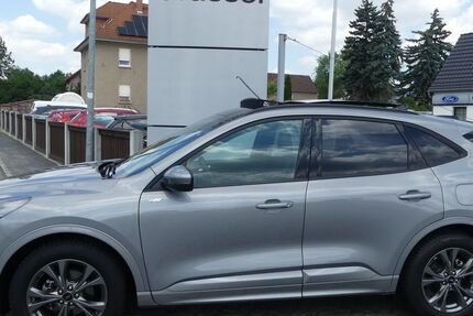 Ford Kuga 13.800 km 24.900 &euro; Weinböhla 01689