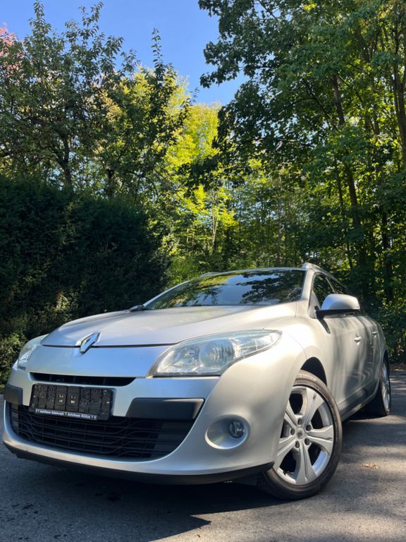 Renault Megane 116.000 km 5.499 € Arnsberg 59755
