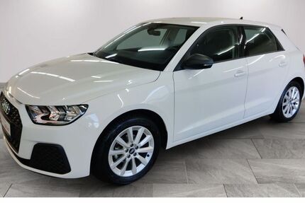 Audi A1 13.690 km 19.780 € Borna 04552
