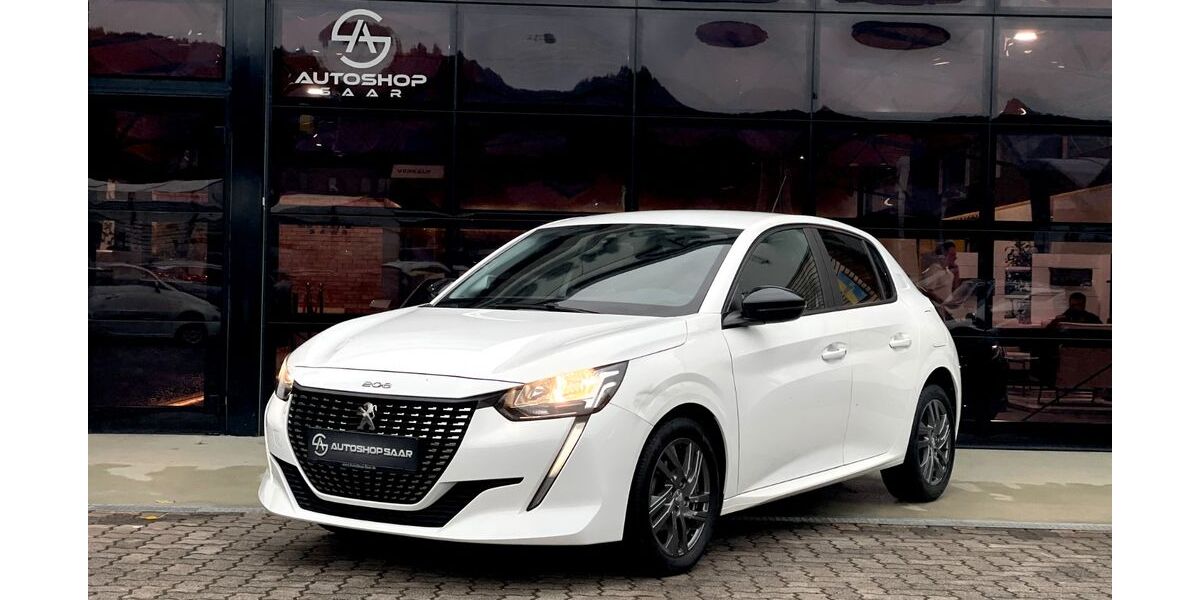 Peugeot 208 58.000 km 11.990 &euro; Saarbrücken 66117