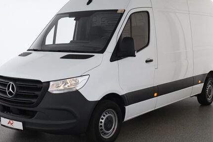 Mercedes-Benz Sprinter 13.723 km 32.880 &euro; Berlin 12103