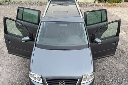VW Touran 131.775 km 4.490 &euro; Böblingen 71032